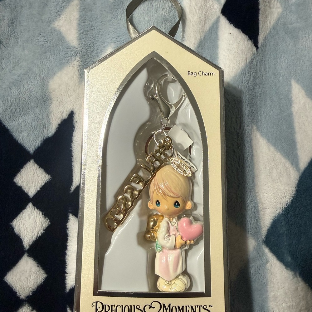 Precious Moments Cream and Gray Gift Tag
